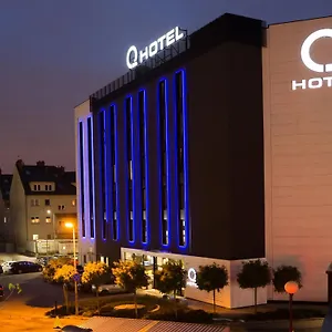 Q Hotel Krasków